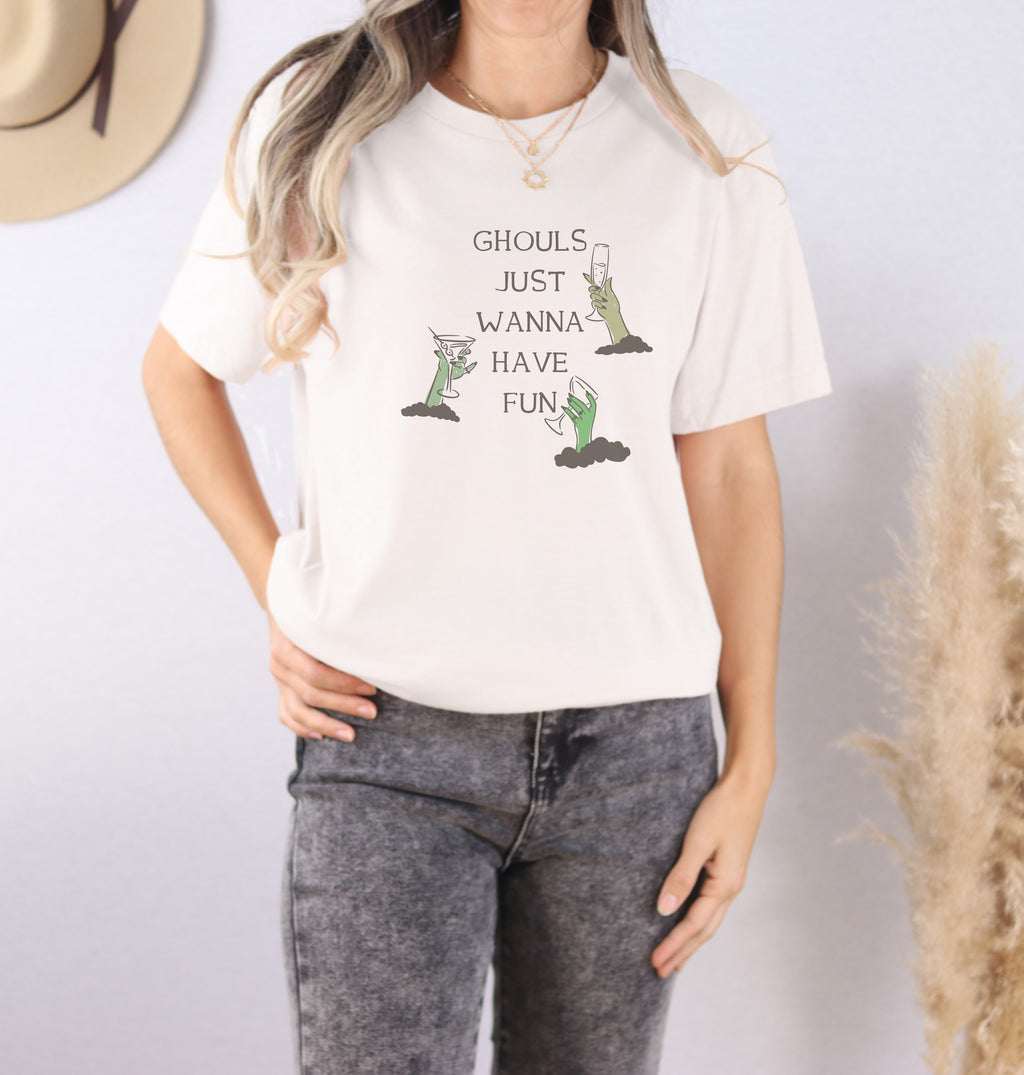 Ghouls Fun - Halloween T-Shirt
