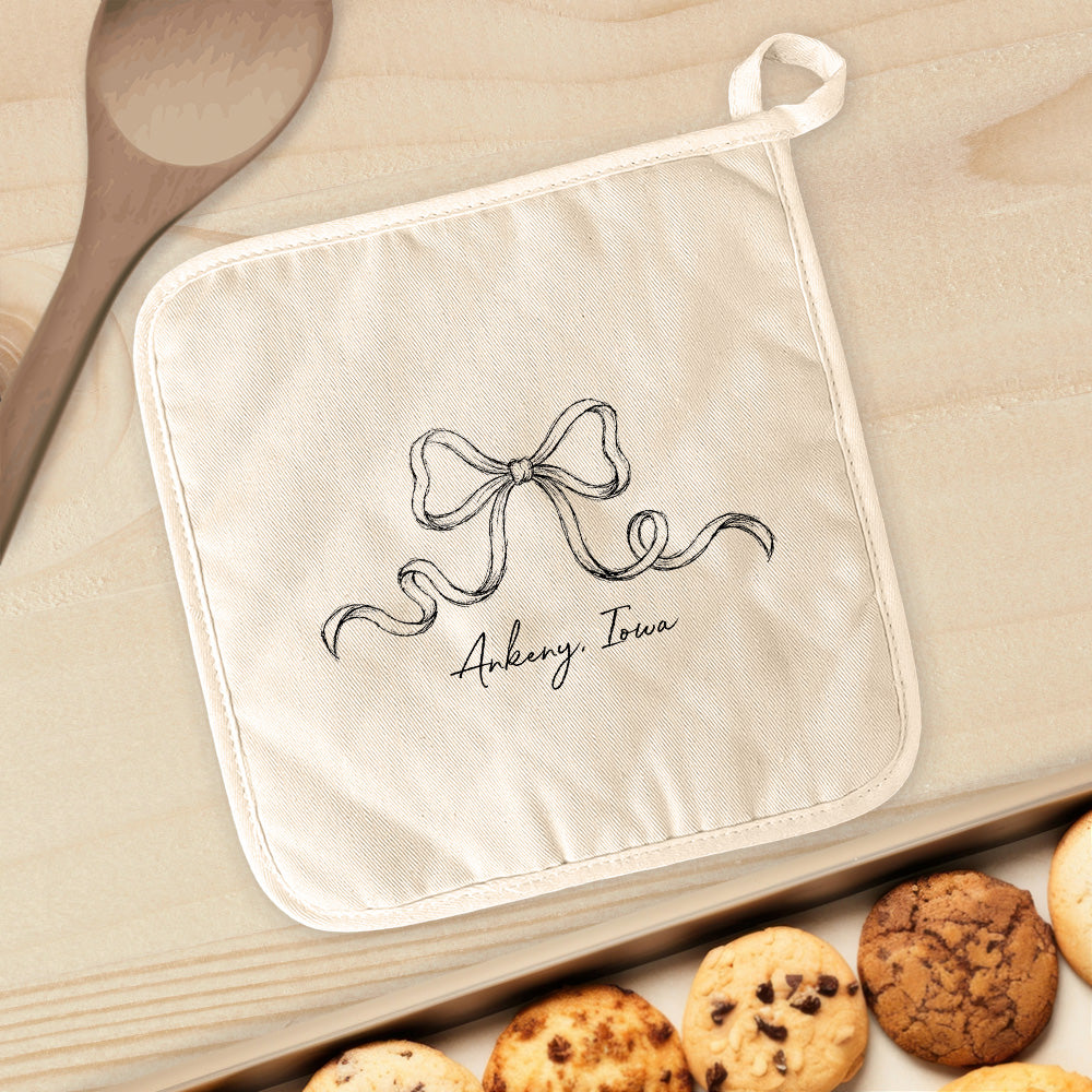 Hand Drawn Bow - Custom Cotton Pot Holder